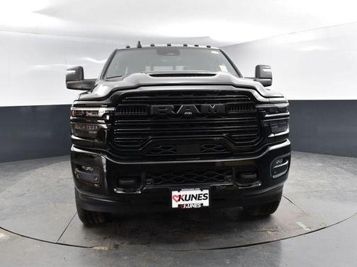 2025 RAM 2500 Laramie Crew Cab 4x4 6'4' Box