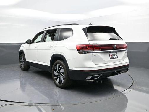 2024 Volkswagen Atlas 2.0T SE w/Technology 4MOTION