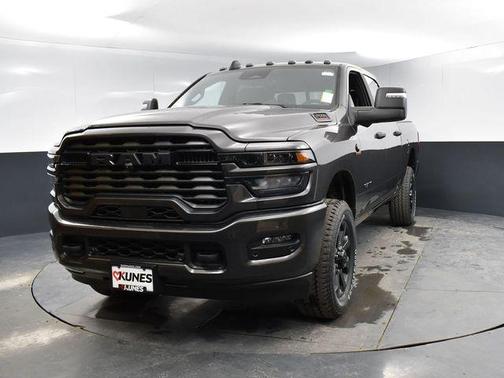 2025 RAM 2500 Big Horn Crew Cab 4x4 6'4' Box