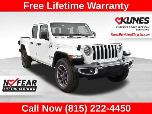 2023 Jeep Gladiator Overland