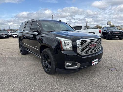 Black 2016 GMC Yukon Denali