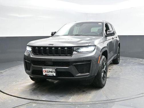 Pas 2026 Jeep Grand Cherokee Altitude