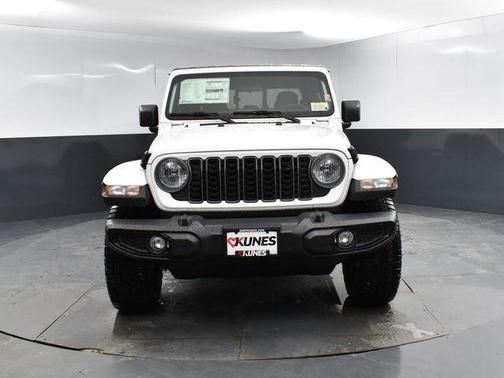 2025 Jeep Gladiator Nighthawk