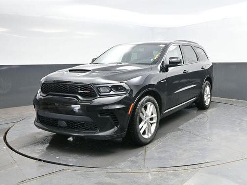 DB Black Crystal Clearcoat 2025 Dodge Durango R/T