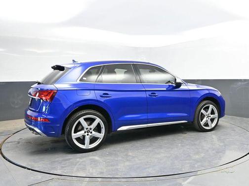 Ultra Blue Metallic 2022 Audi SQ5 3.0T Premium Plus