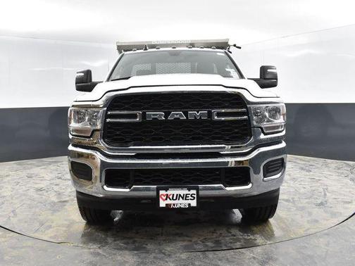 2024 RAM 2500 Tradesman Regular Cab 4x4 8' Box