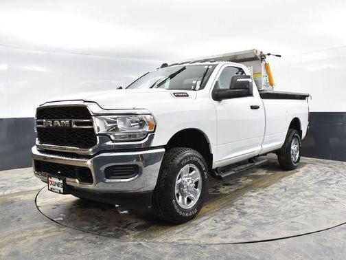 2024 RAM 2500 Tradesman Regular Cab 4x4 8' Box