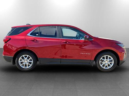 Radiant Red Tintcoat 2024 Chevrolet Equinox 1LT