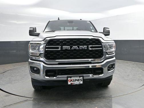 Billet Silver Metallic Clearcoat 2024 RAM 2500 Big Horn Crew Cab 4x4 6'4' Box