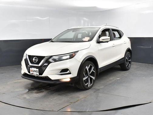 2022 Nissan Rogue Sport SL