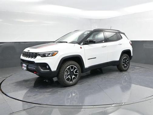 2026 Jeep Compass Trailhawk
