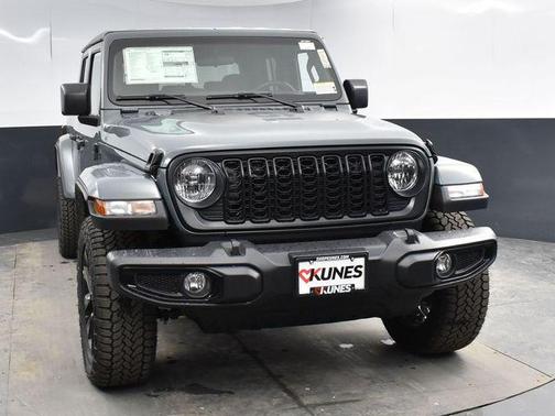 2025 Jeep Gladiator Nighthawk