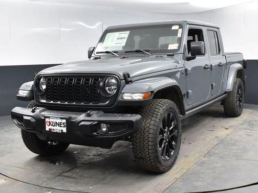 2025 Jeep Gladiator Nighthawk