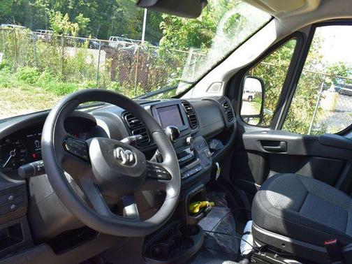 2026 RAM ProMaster 1500 Low Roof