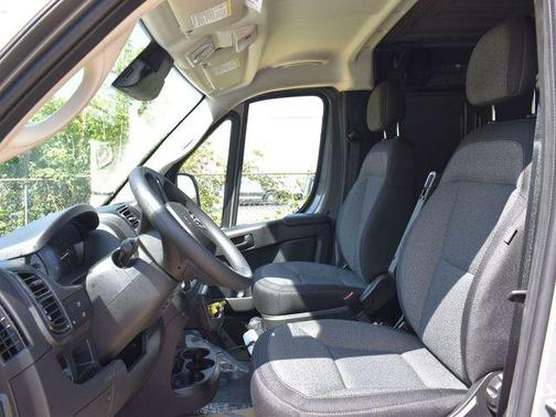 2026 RAM ProMaster 1500 Low Roof
