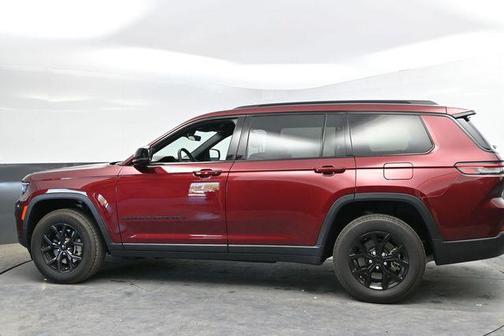 Velvet Red Pearlcoat 2025 Jeep Grand Cherokee L Altitude