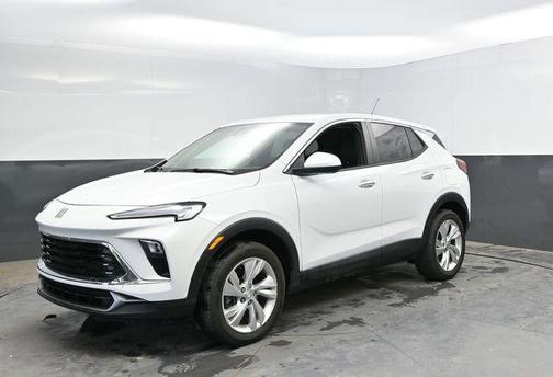 Summit White 2025 Buick Encore GX Preferred