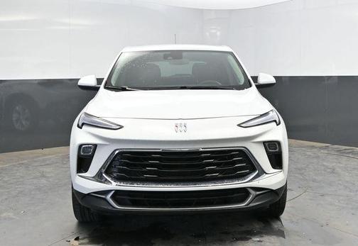 Summit White 2025 Buick Encore GX Preferred