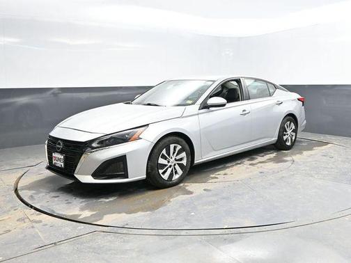 2023 Nissan Altima S FWD