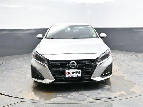 2023 Nissan Altima S FWD