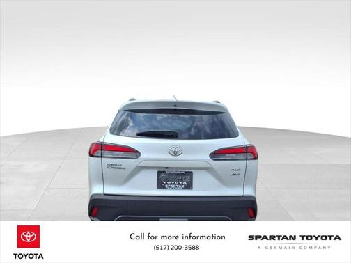 2023 Toyota Corolla Cross XLE