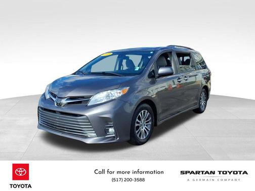 2018 Toyota Sienna XLE