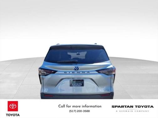 2023 Toyota Sienna XLE