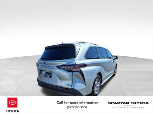 2023 Toyota Sienna XLE