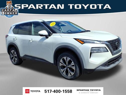 Pearl White Tricoat 2021 Nissan Rogue SV