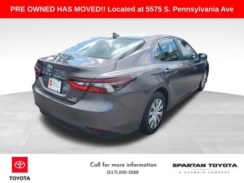 2024 Toyota Camry Hybrid SE