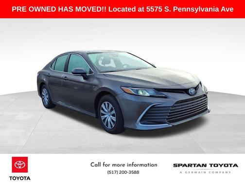 2024 Toyota Camry Hybrid SE