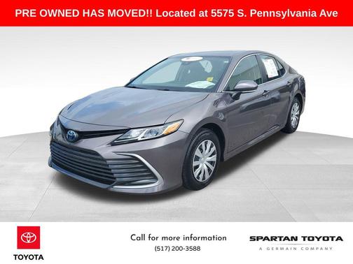 2024 Toyota Camry Hybrid SE