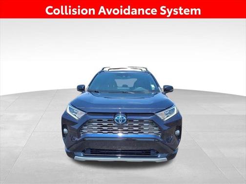 2020 Toyota RAV4 Hybrid SE