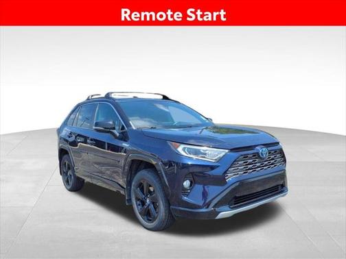 2020 Toyota RAV4 Hybrid SE