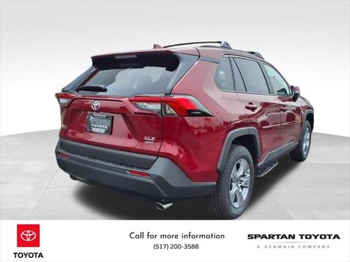 2025 Toyota RAV4 XLE