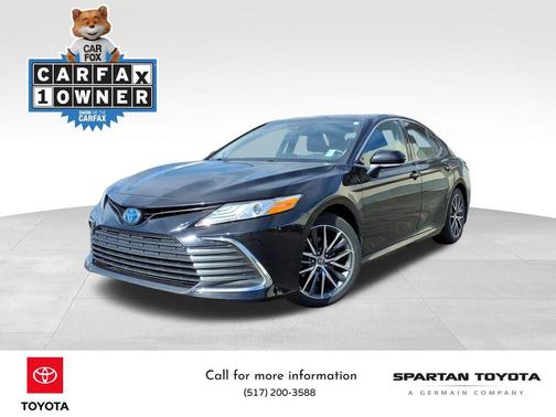 2023 Toyota Camry Hybrid XLE