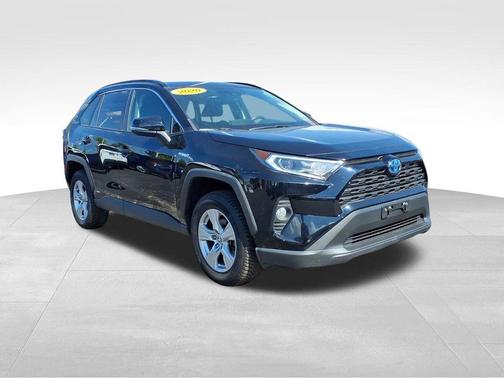2020 Toyota RAV4 Hybrid XLE