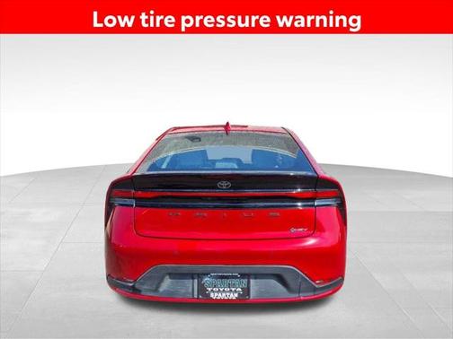 2023 Toyota Prius LE