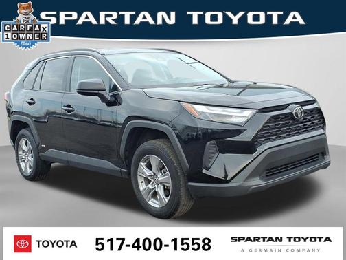 2025 Toyota RAV4 Hybrid SE