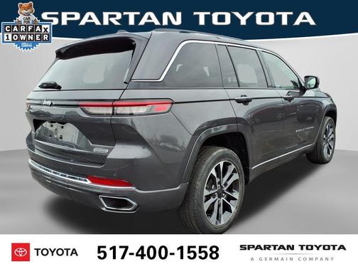 Baltic Gray Metallic Clearcoat 2023 Jeep Grand Cherokee Overland
