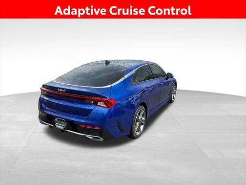 2022 Kia K5 EX