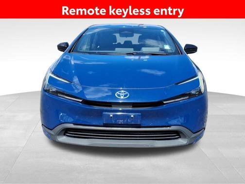 2023 Toyota Prius LE