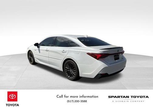 2020 Toyota Avalon Hybrid XSE