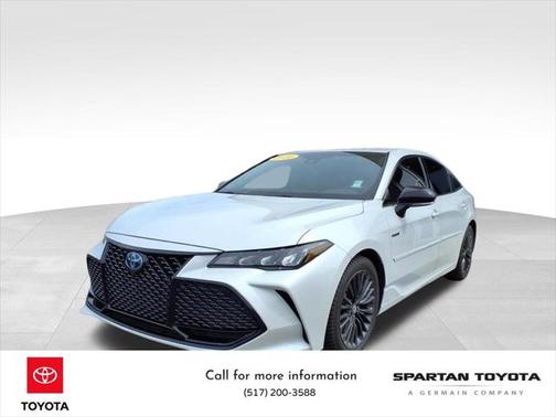 2020 Toyota Avalon Hybrid XSE