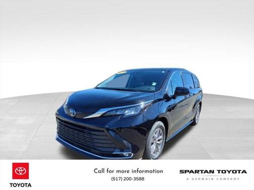 2023 Toyota Sienna XLE