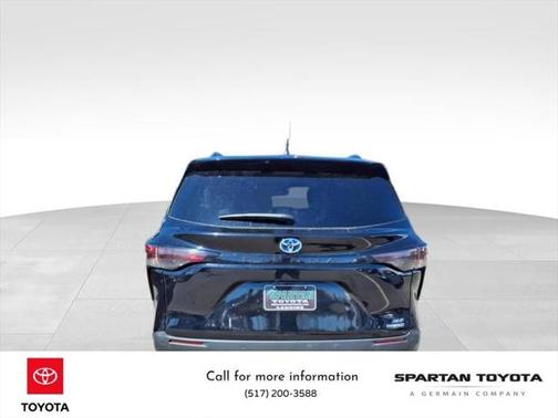 2023 Toyota Sienna XLE