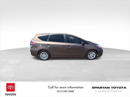 2015 Toyota Prius v Four