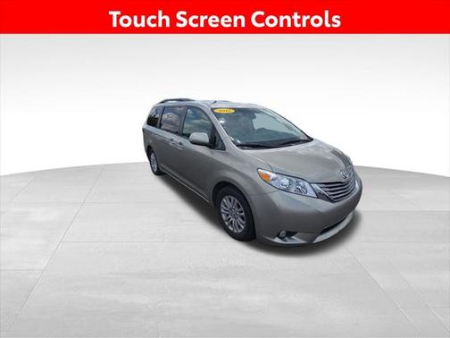 2017 Toyota Sienna SE