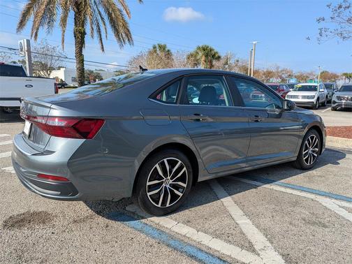 2026 Volkswagen Jetta 1.4T SE