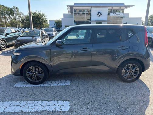 Gravity Gray 2021 Kia Soul S